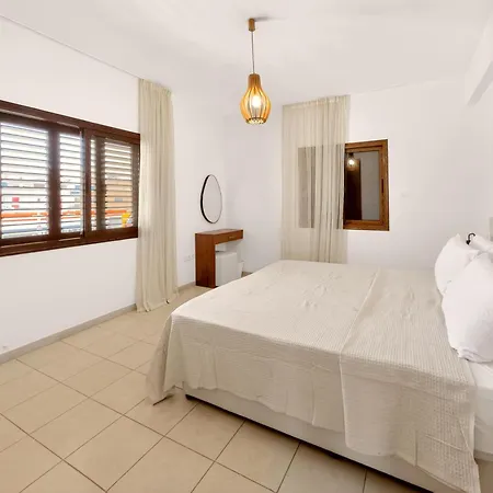 וילה Delina Coastal